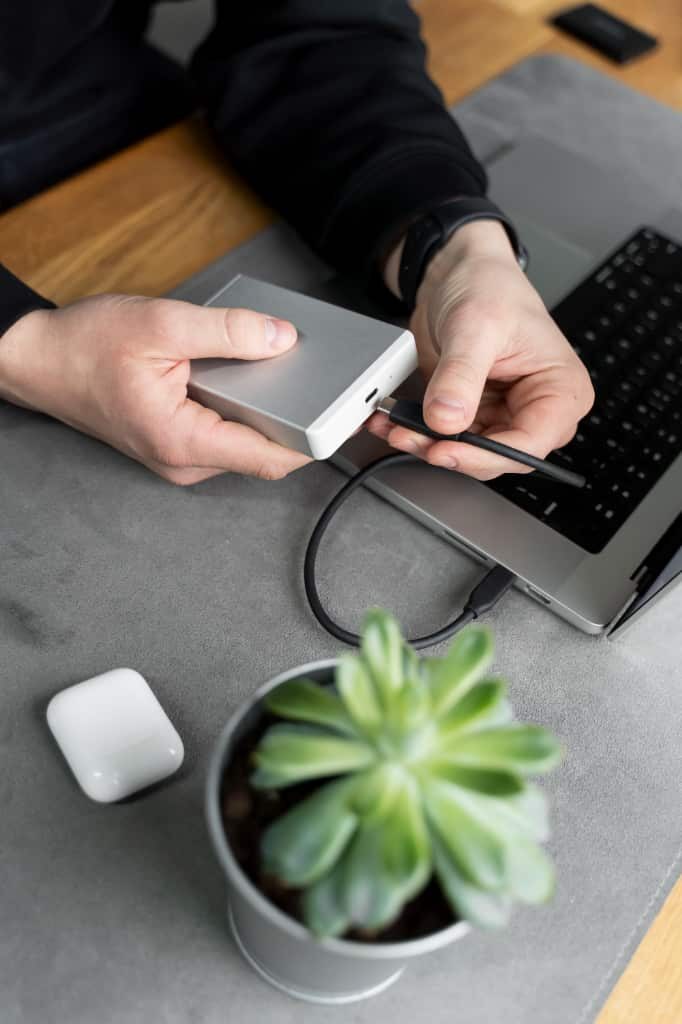 Tipos de Cargadores Móviles Portátiles 🔋